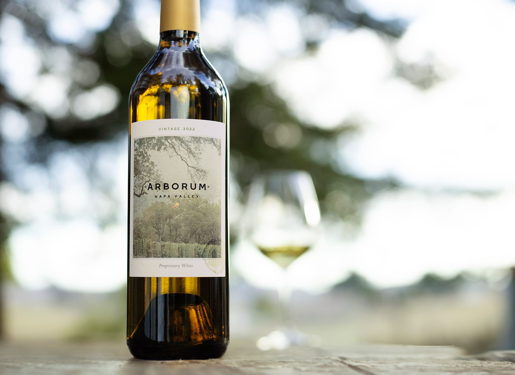 Arborum Bottle White 2022 copyright Thomas Heinser